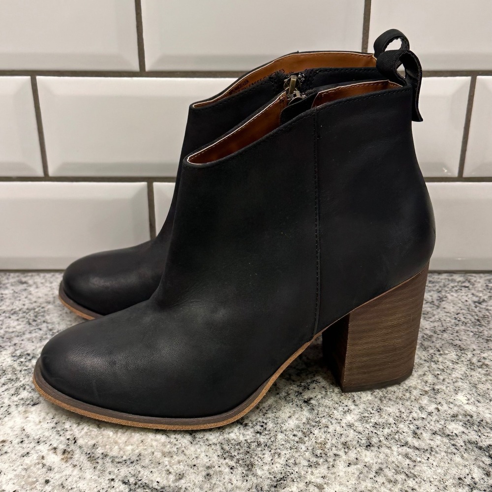 BP. Women 8.5 Lance Leather Ankle Booties Black Stacked Block Heel Side Zip - Picture 3 of 7